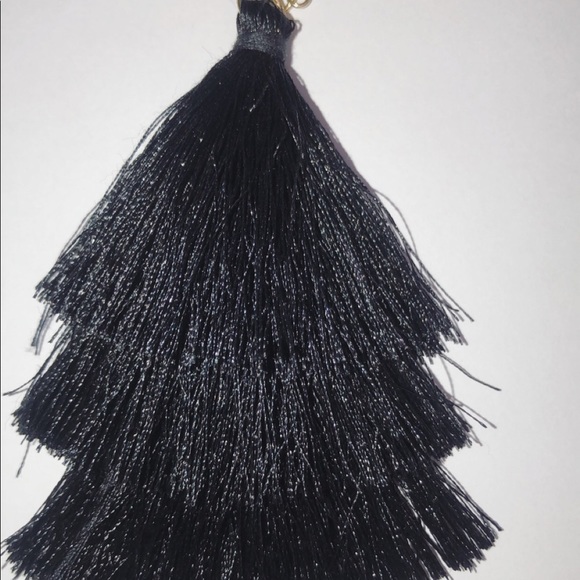 Black Tassel Earrings Tiered Thread Dangled - Picture 2 of 3